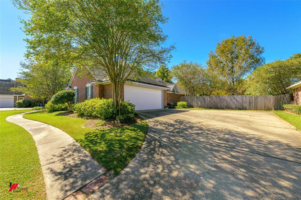 Shreveport, LA 71115,9344 Stonebriar Circle