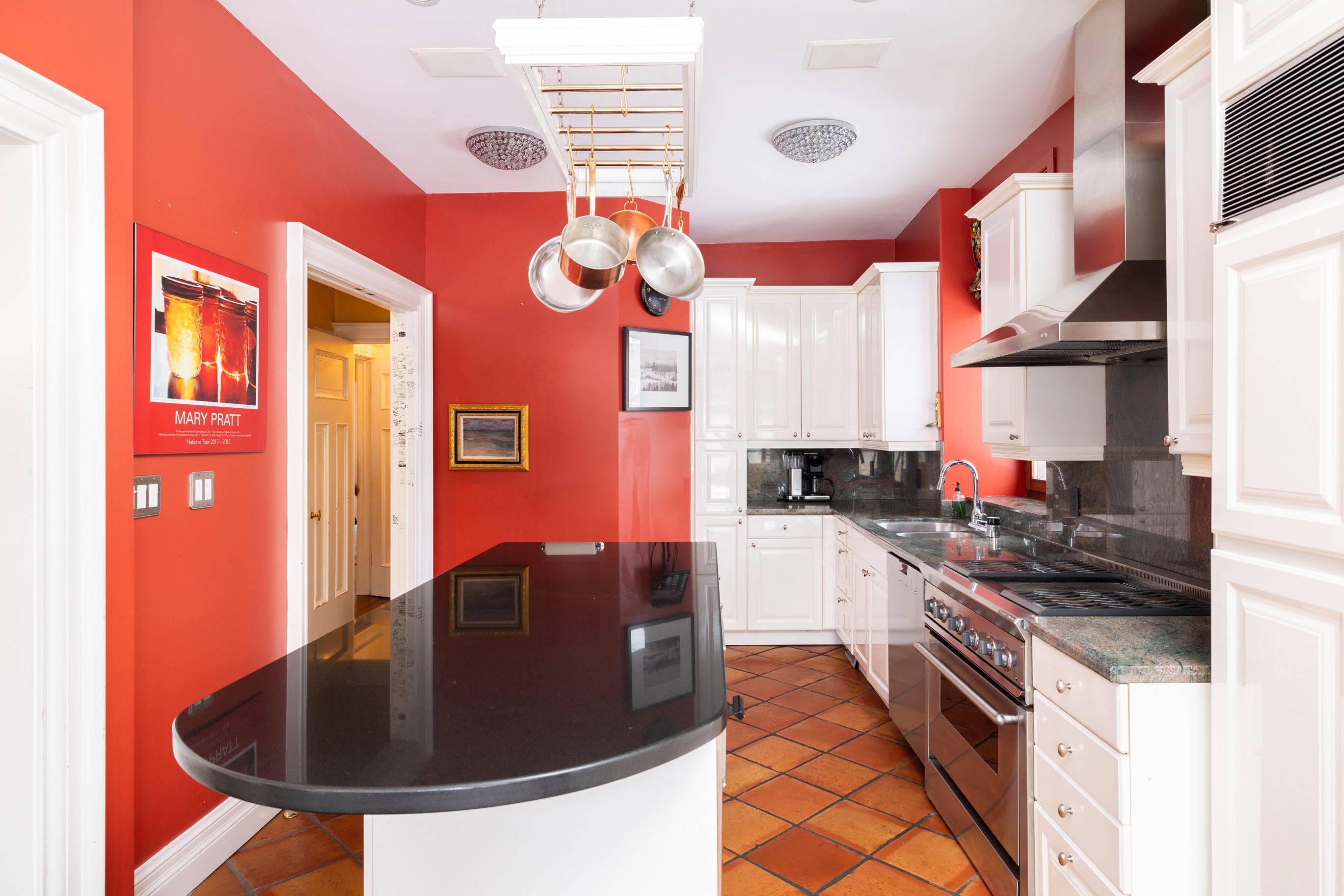 Toronto C02, ON M5R 2L7,101 Admiral RD