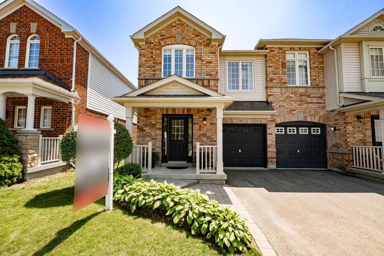 Whitchurch-stouffville, ON L4A 0G7,16 Richard Coulson CRES