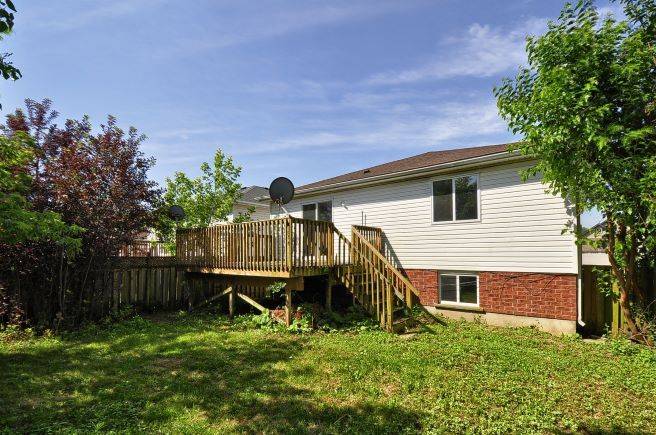 Cambridge, ON N1S 5B6,43 Fraserwood CT