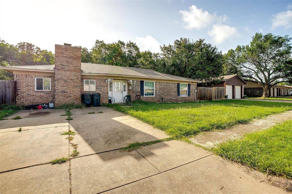 Crowley, TX 76036,112 Roundtree Drive