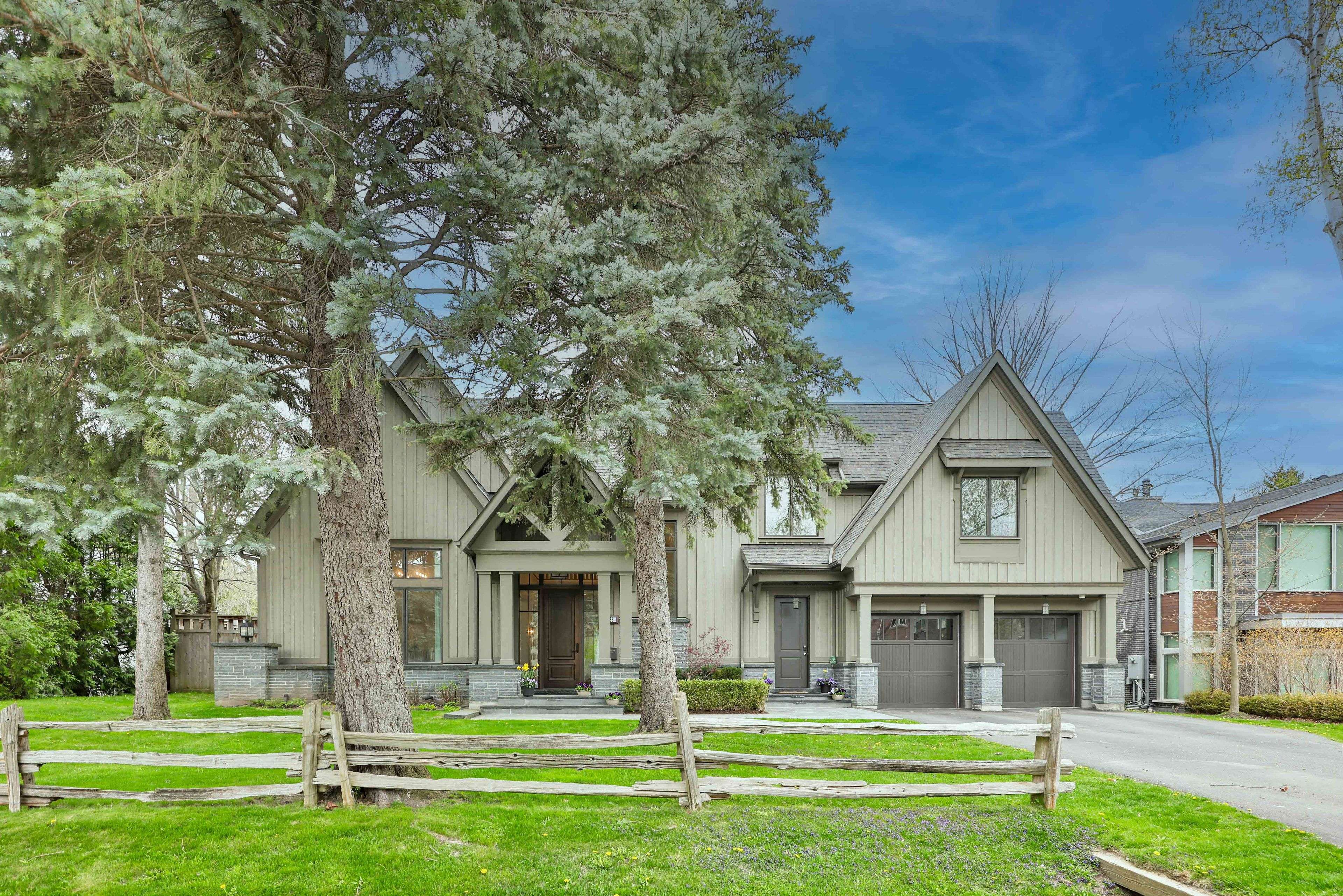 Mississauga, ON L5G 2B1,63 Veronica DR