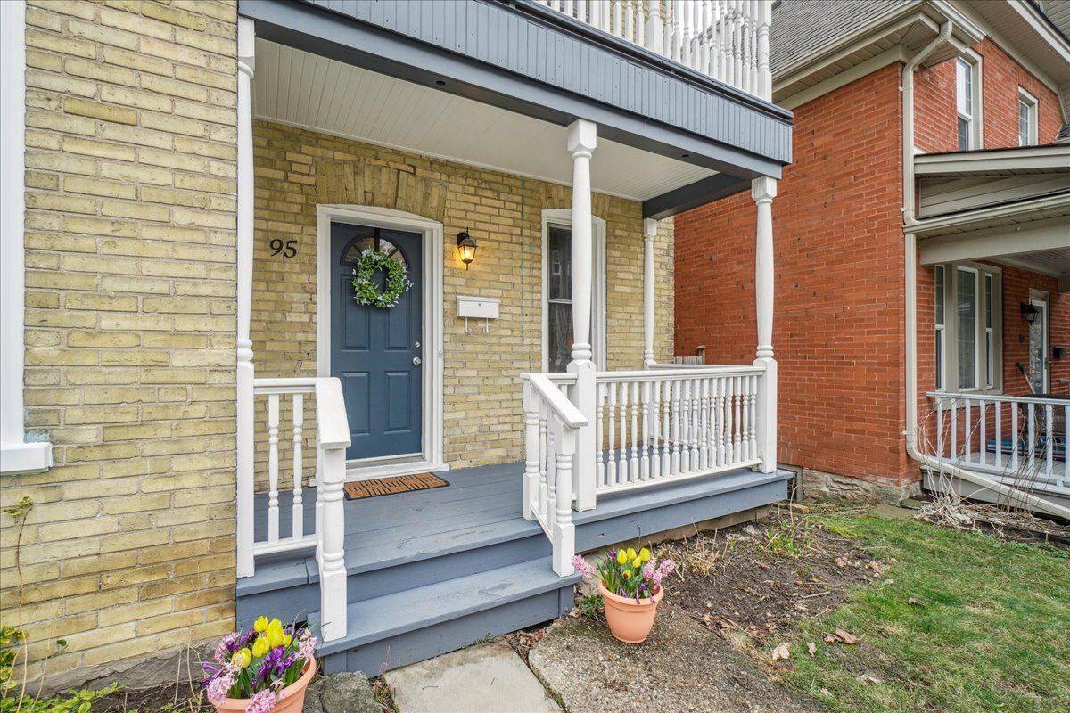 Kitchener, ON N2H 2R6,95 Scott ST