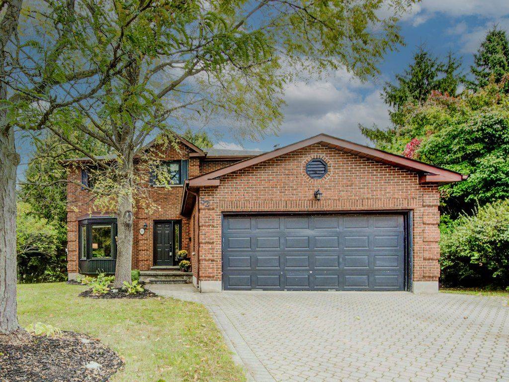 Kitchener, ON N2A 3L6,52 Notchwood CT