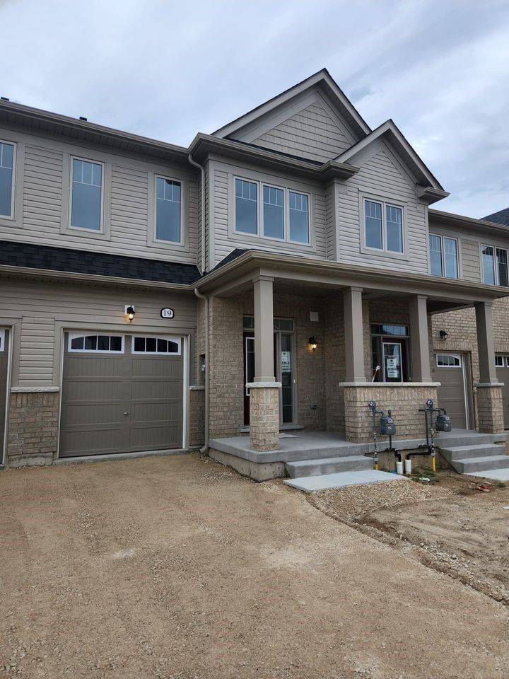 Centre Wellington, ON N1M 2W3,19 Prest WAY