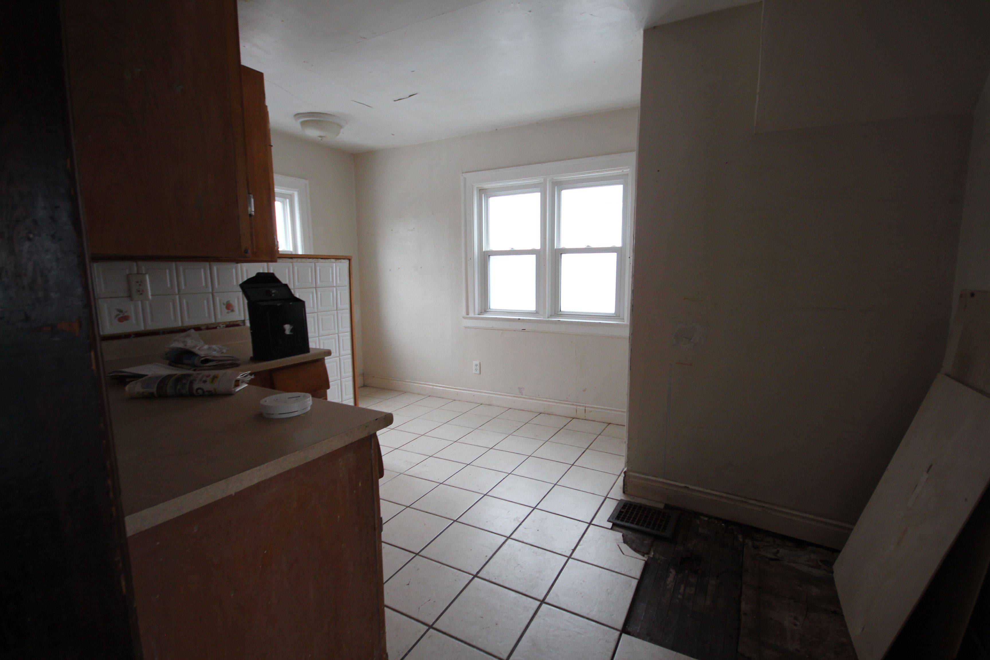 Belleville, ON K8P 3J5,373 COLEMAN ST