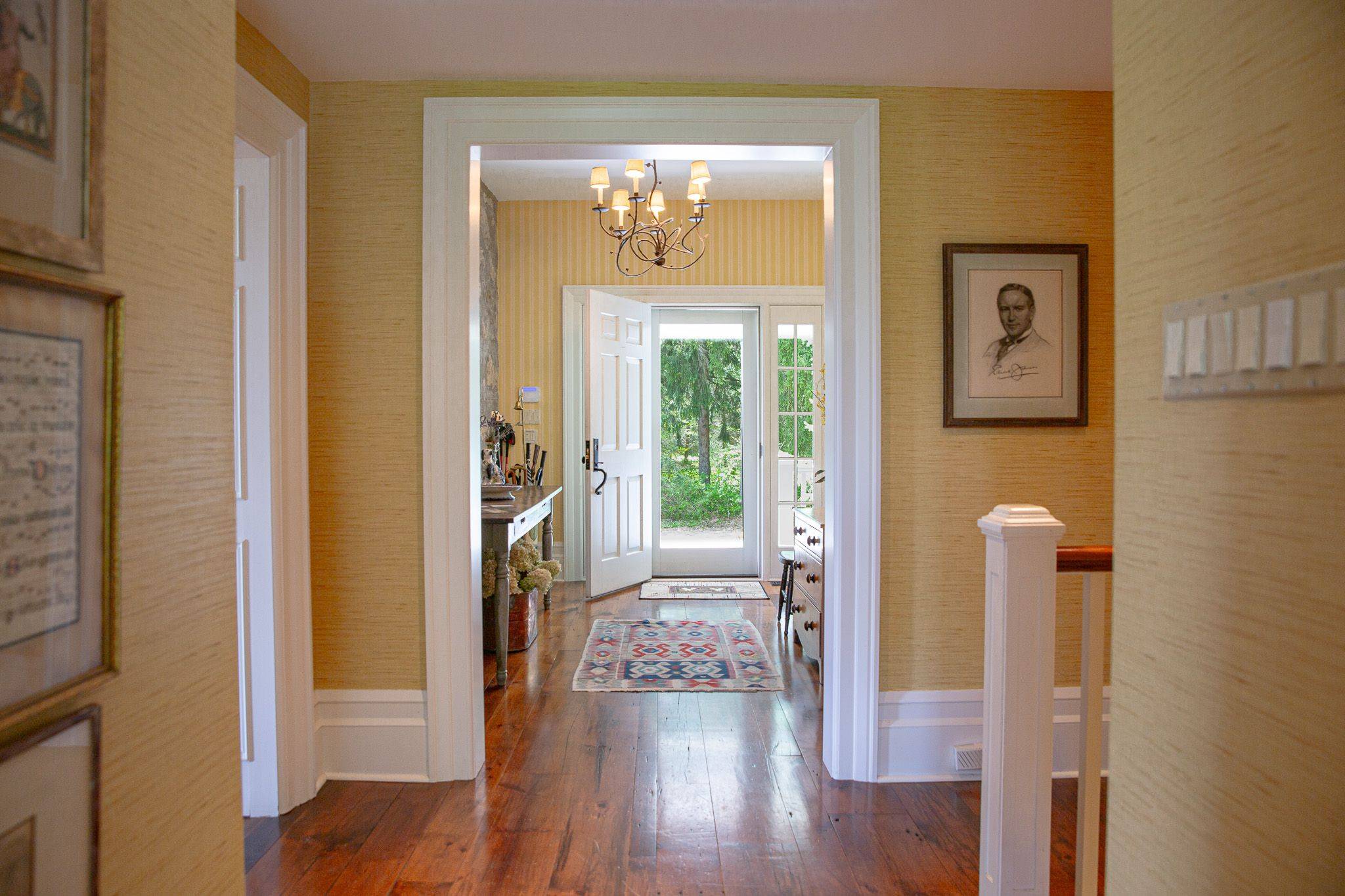 Caledon, ON L7C 1V9,16261 Shaws Creek RD