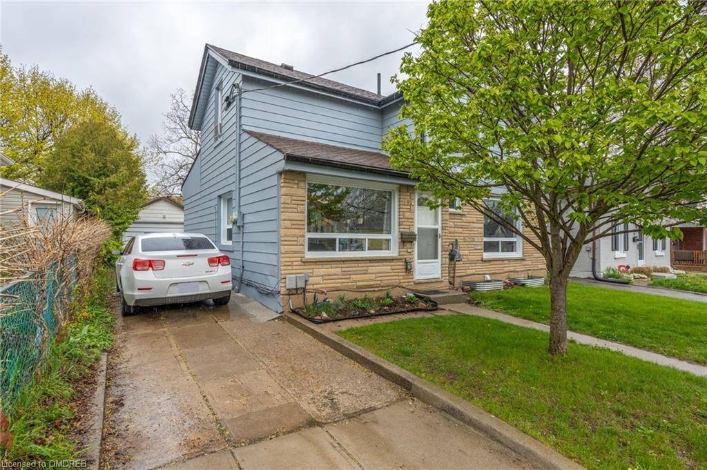 Brantford, ON N3S 3K6,92 Victoria ST