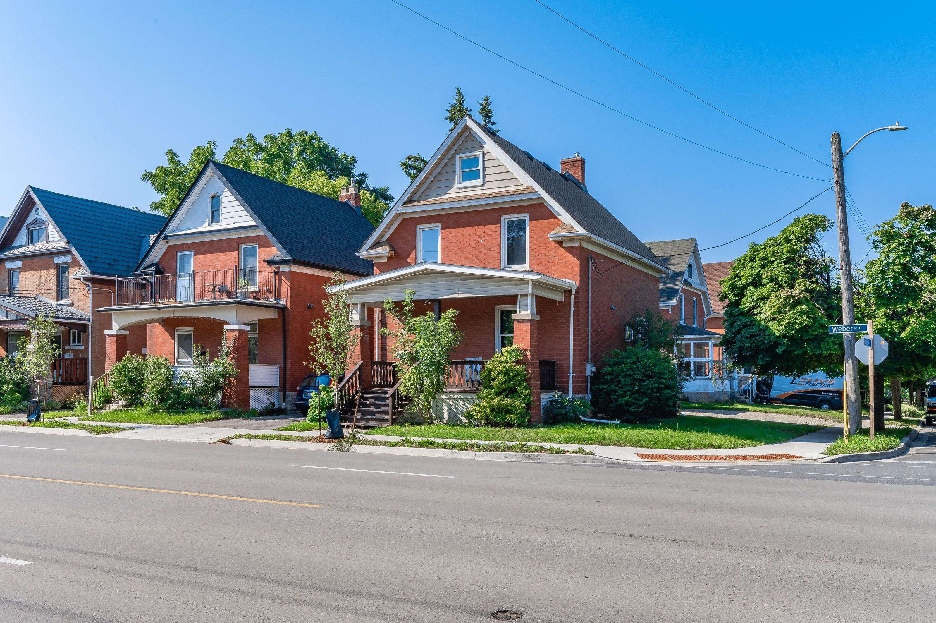 Kitchener, ON N2H 1E3,177 Weber ST E #Lower