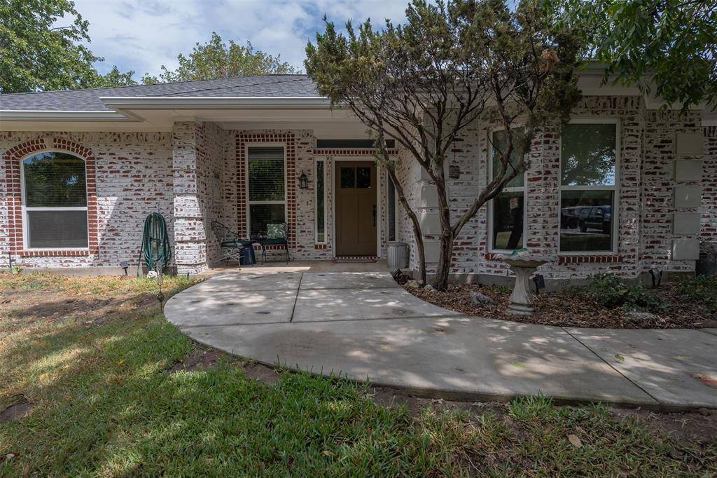 Weatherford, TX 76086,128 Meandering Way