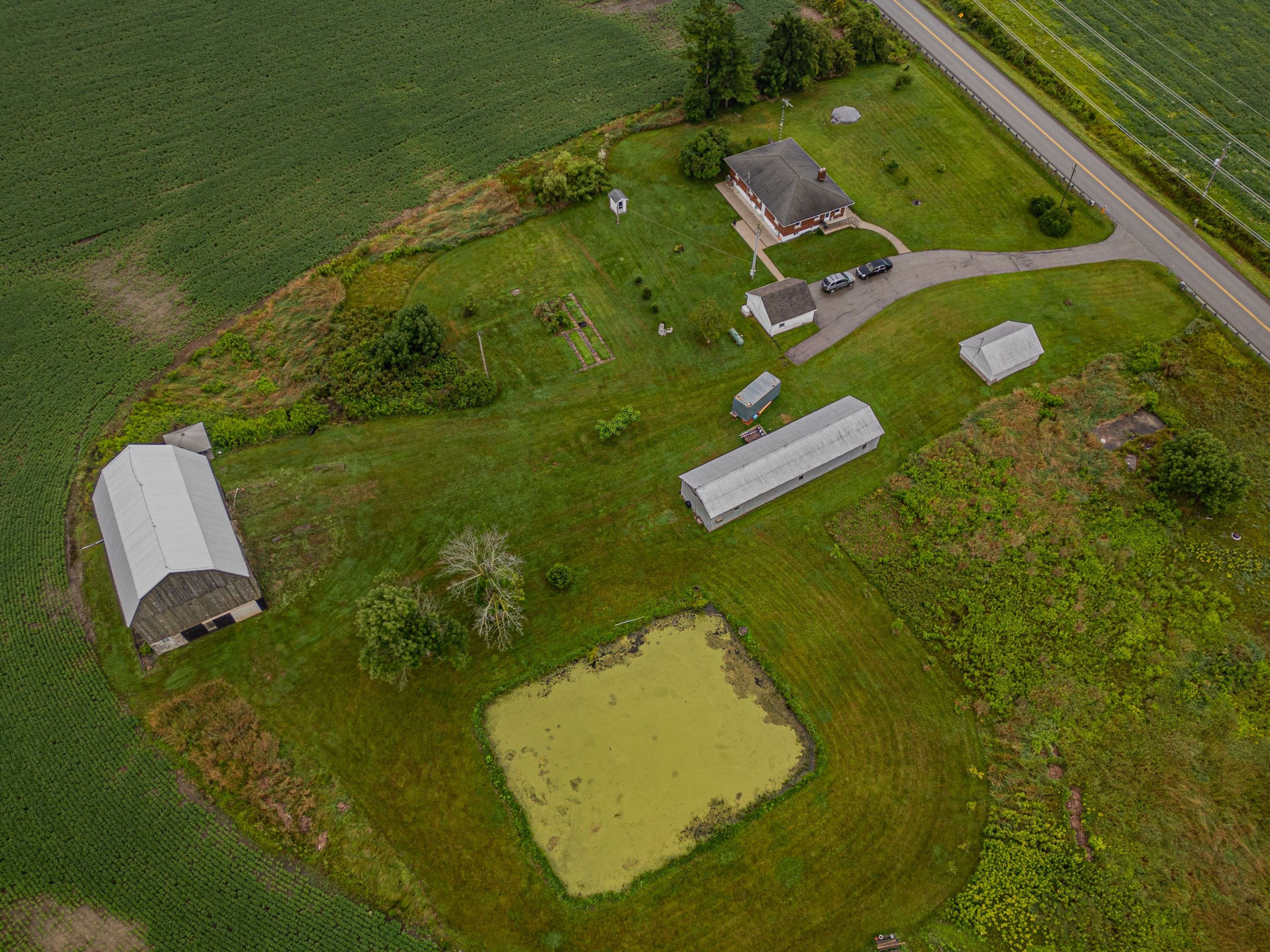 West Lincoln, ON L0R 2J0,735 Port Davidson RD