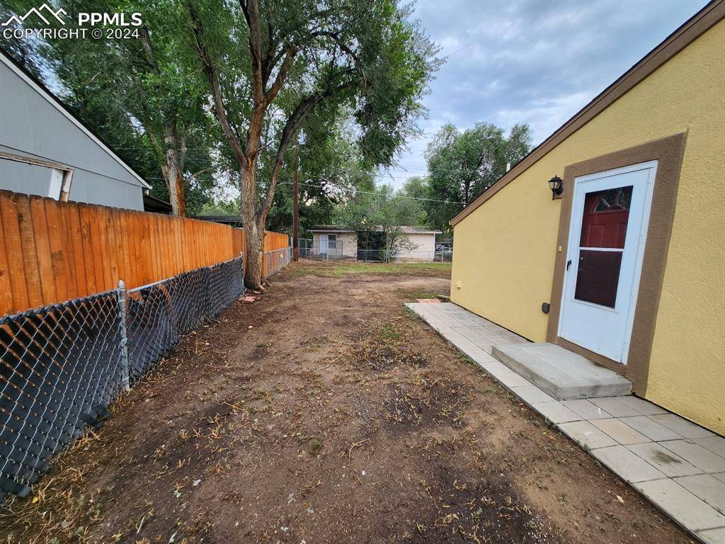 Colorado Springs, CO 80906,1205 Burnham ST