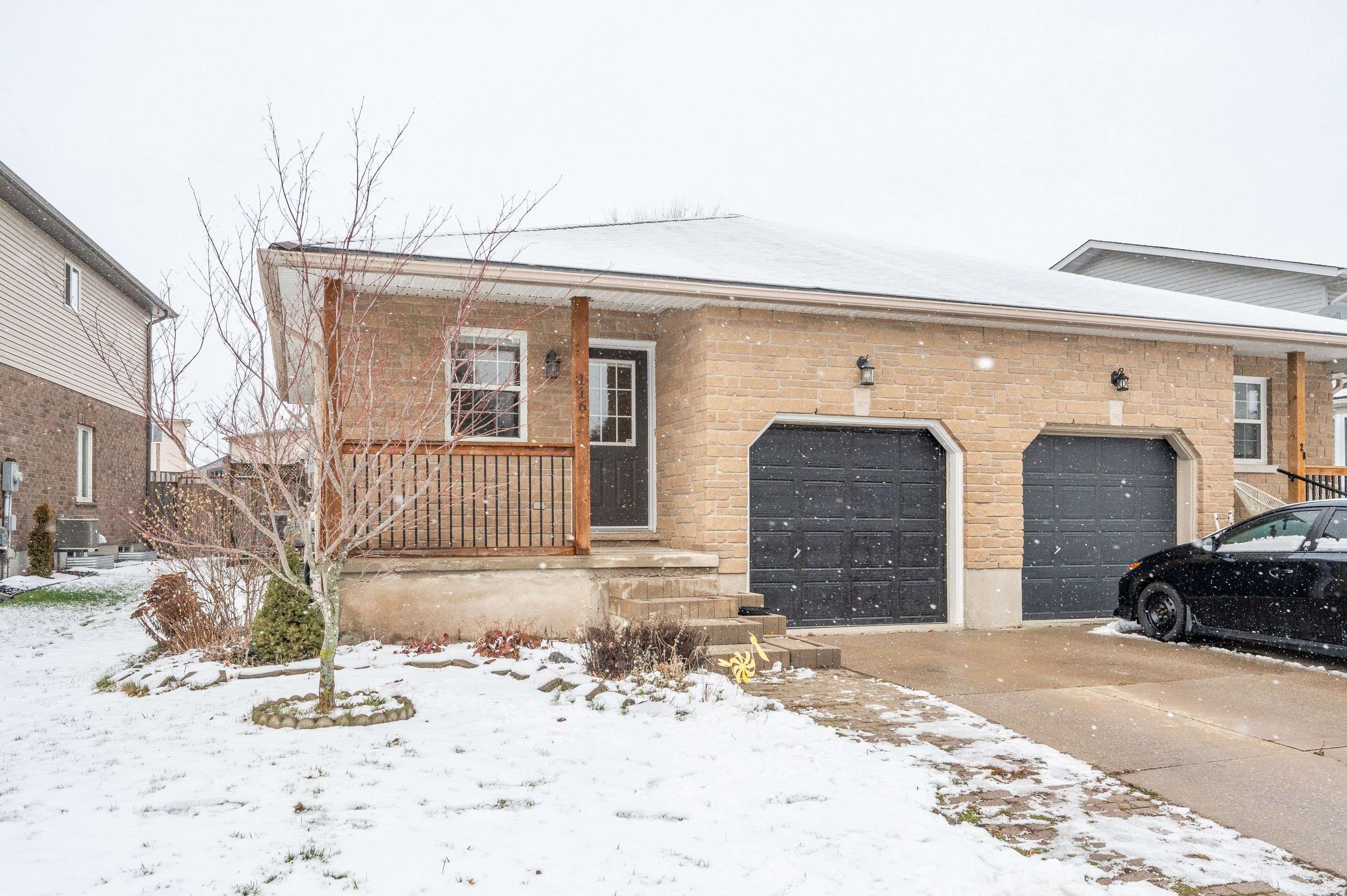 Waterloo, ON N3A 1X3,116 Forrest AVE E