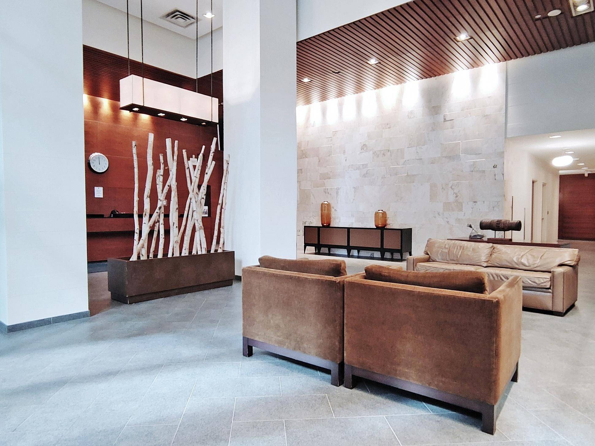 Mississauga, ON L5B 4M8,4090 Living Arts DR ##2206