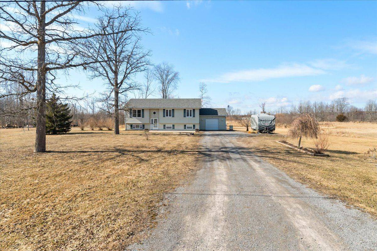 Belleville, ON K0K 2Y0,923 Phillipston RD