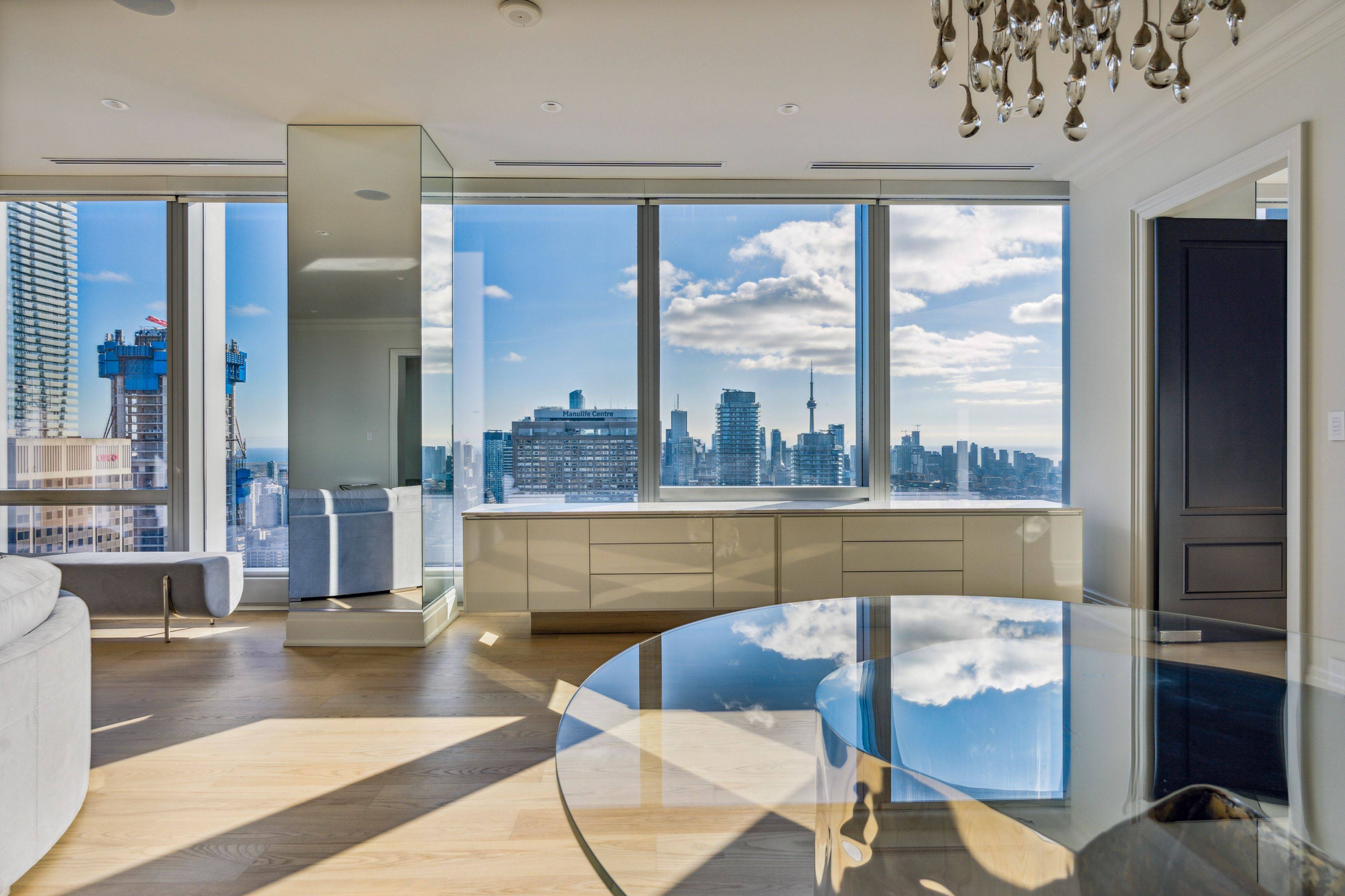 Toronto C02, ON M4W 0A3,50 Yorkville AVE #4303