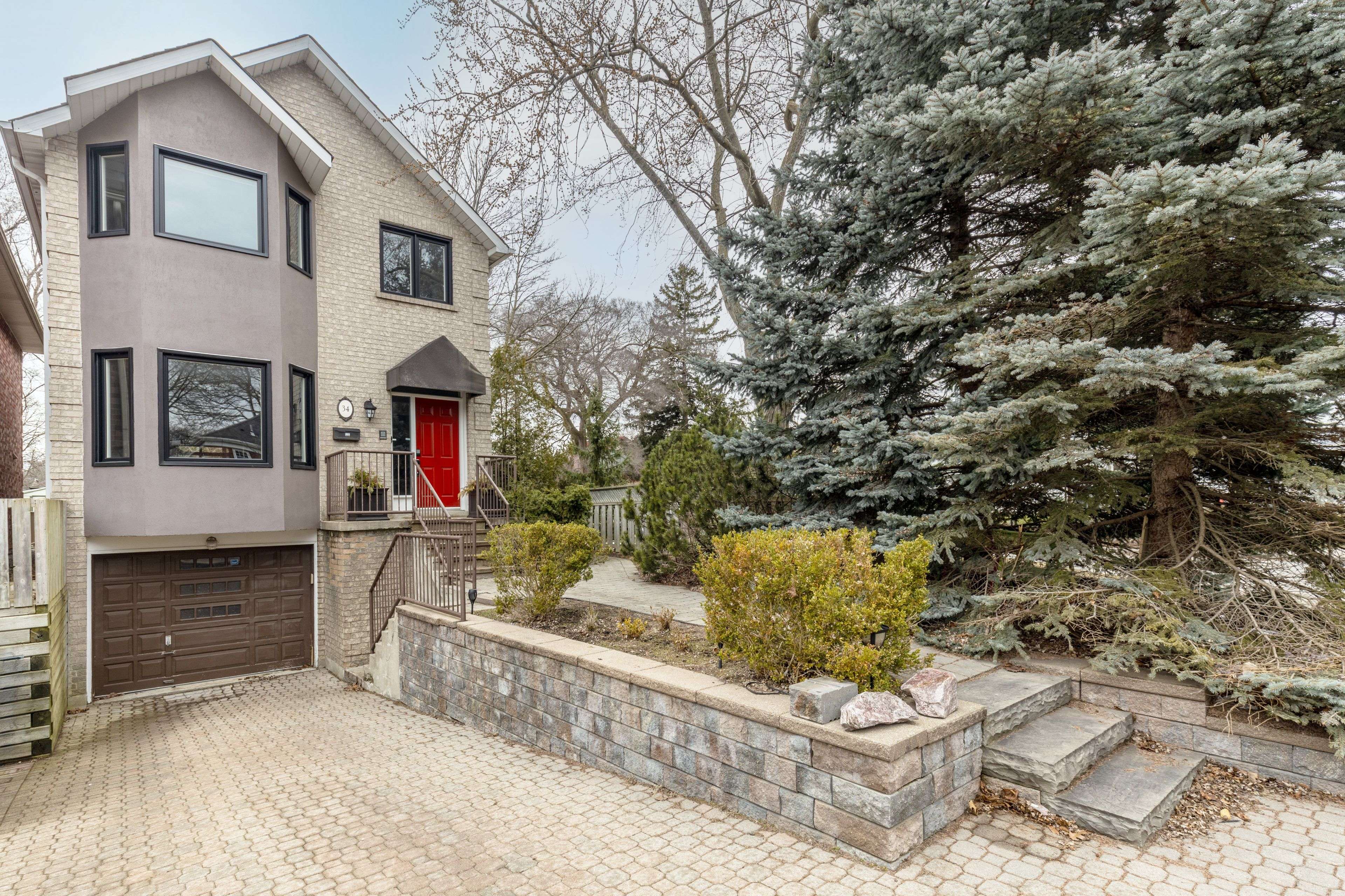 Toronto E06, ON M1N 3B2,34 Valhalla BLVD