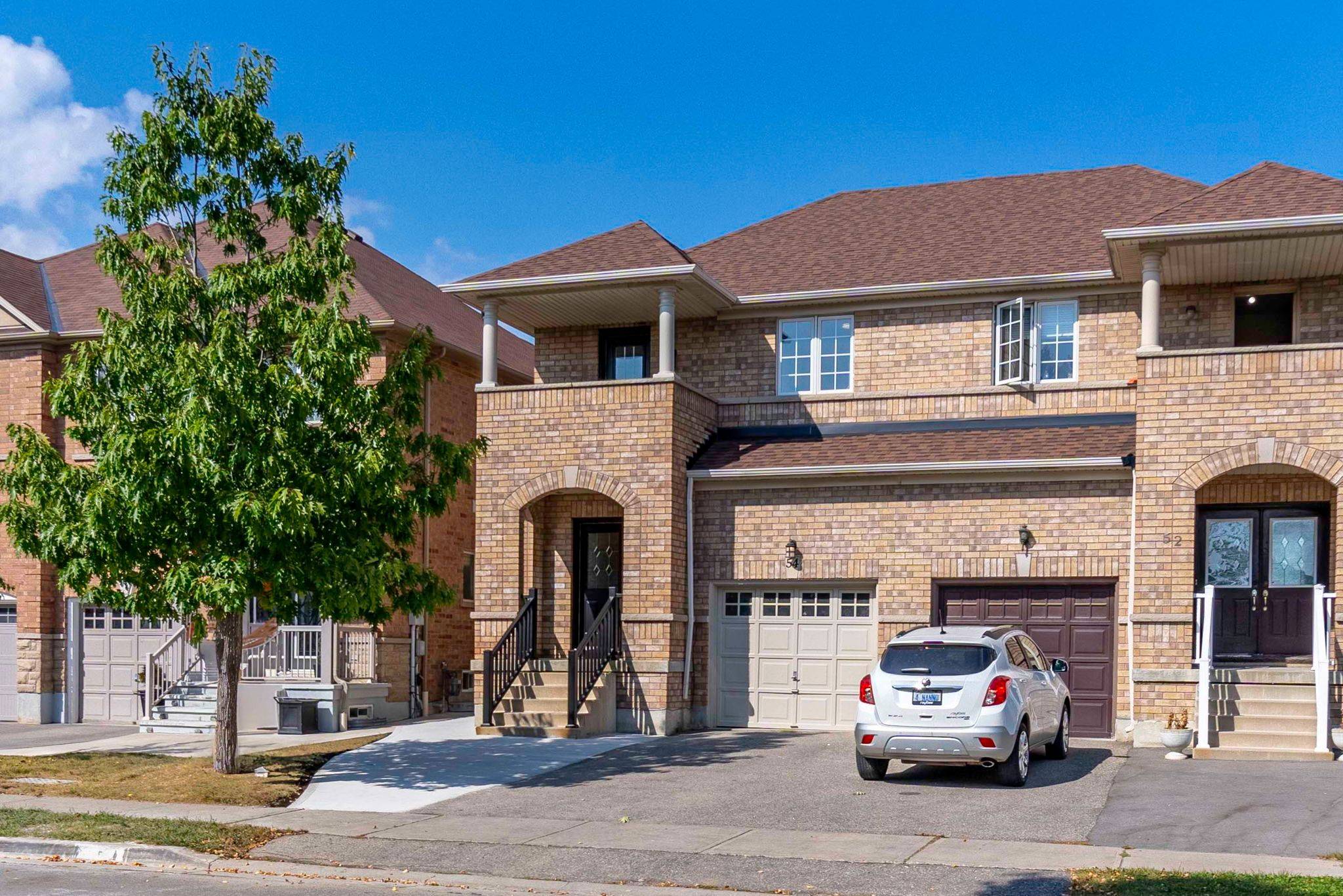 Vaughan, ON L4H 3B8,54 Mediterra DR