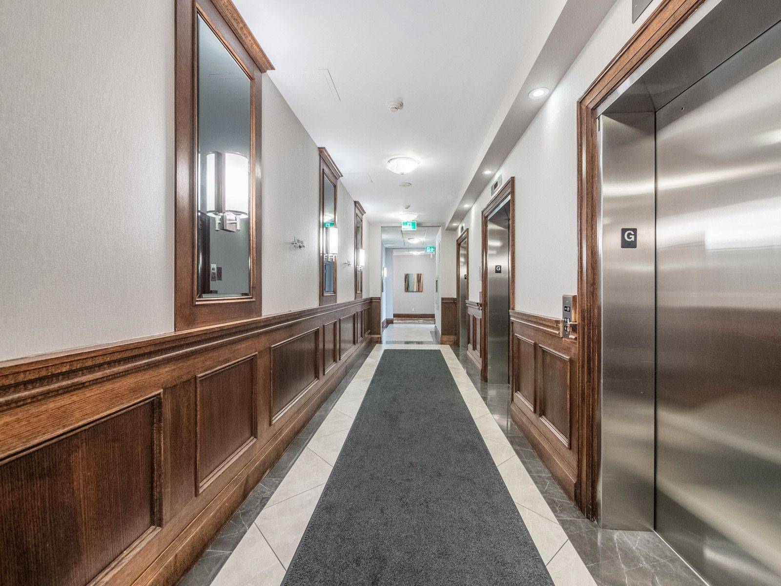 Vaughan, ON L4J 0C9,7 North Park RD #1106