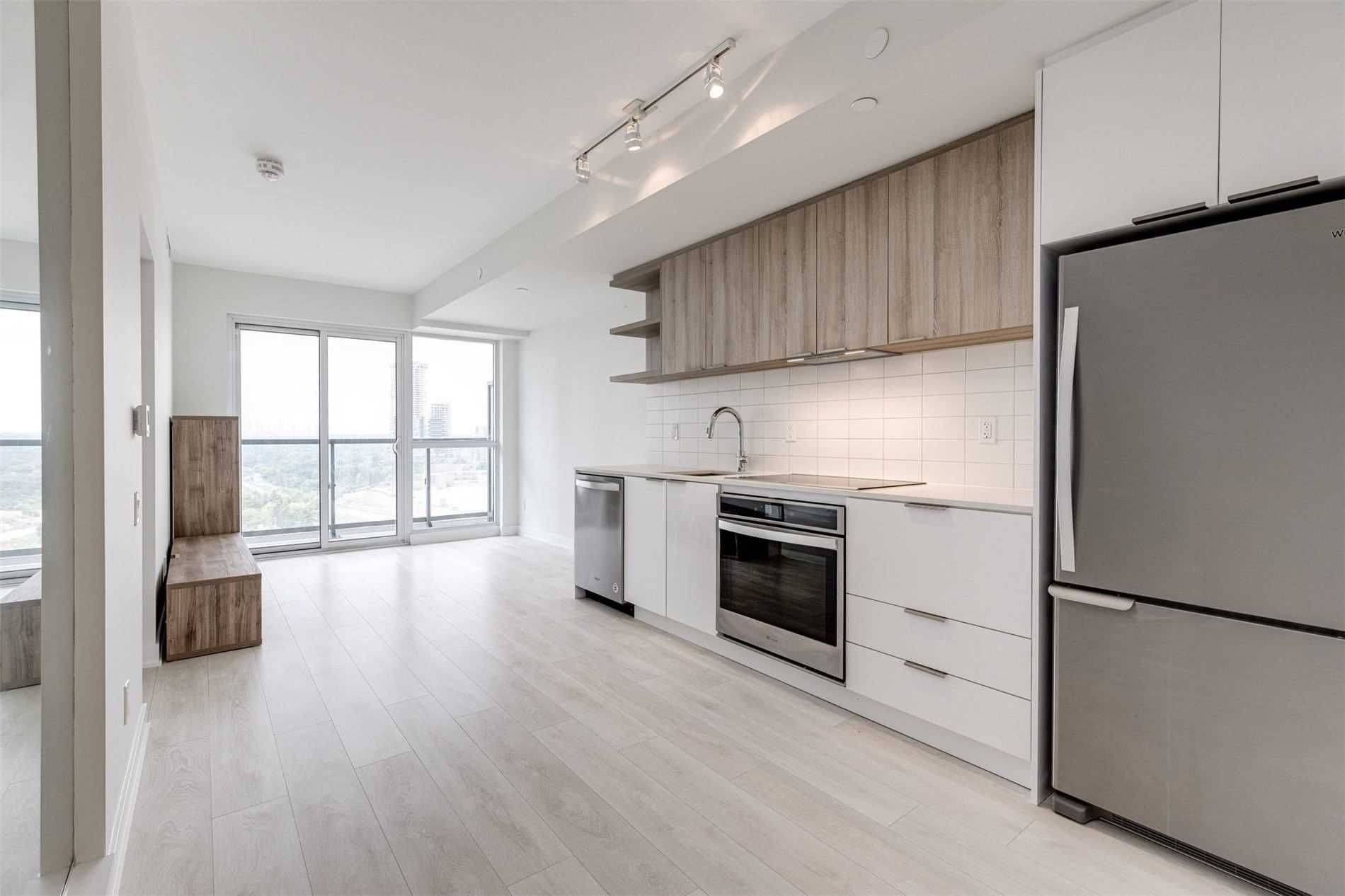 Toronto C11, ON M3C 0P1,6 Sonic WAY #1610