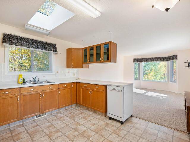 21 851 OLD N THOMPSON HIGHWAY, Clearwater, BC V0E 1N2