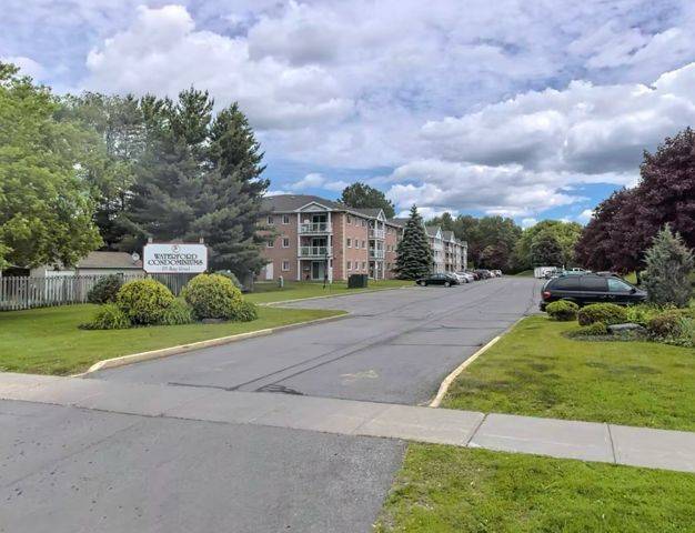 Belleville, ON K8N 5R7,175 Haig RD #311