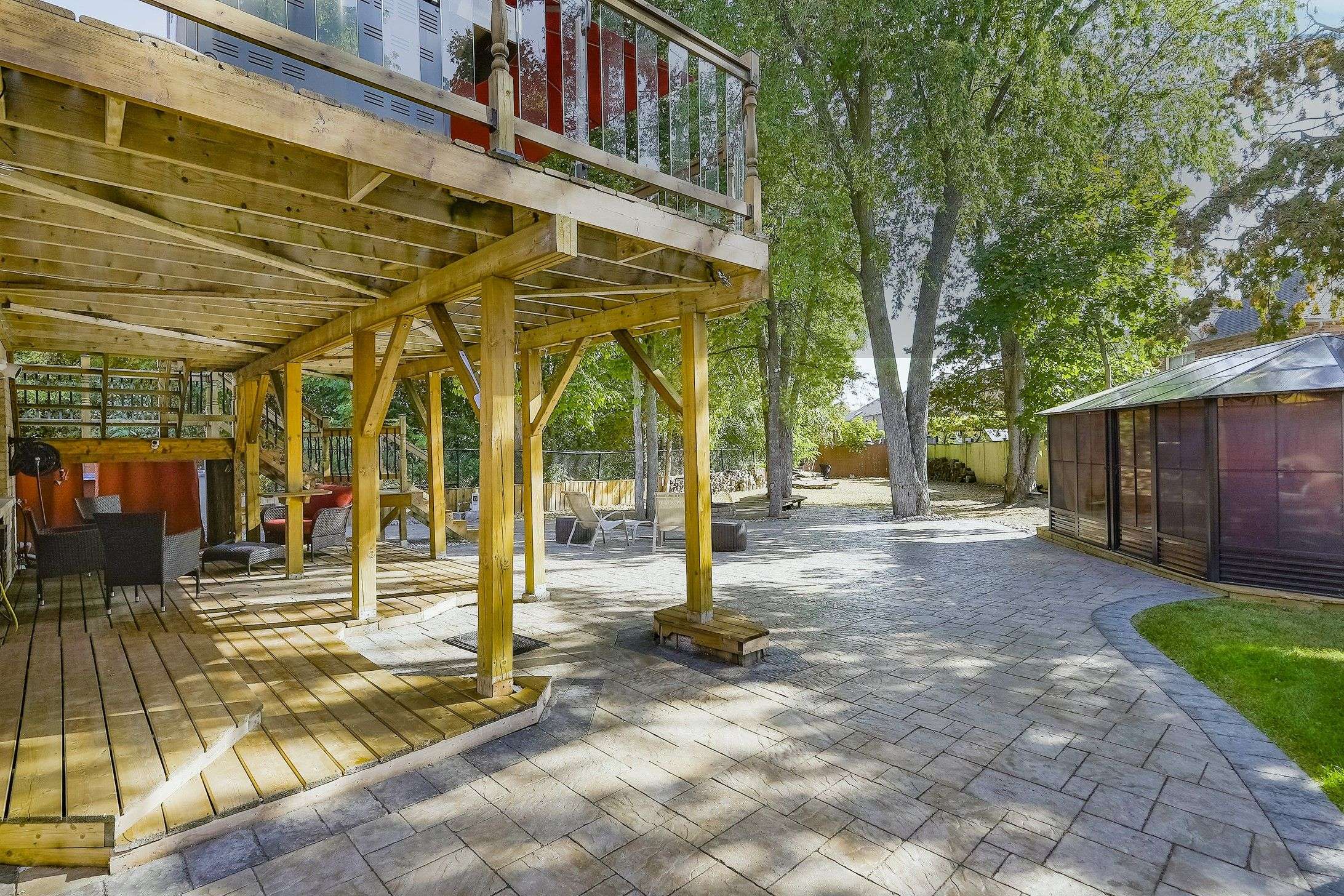 Toronto E11, ON M1X 1X1,31 Snowy Owl WAY