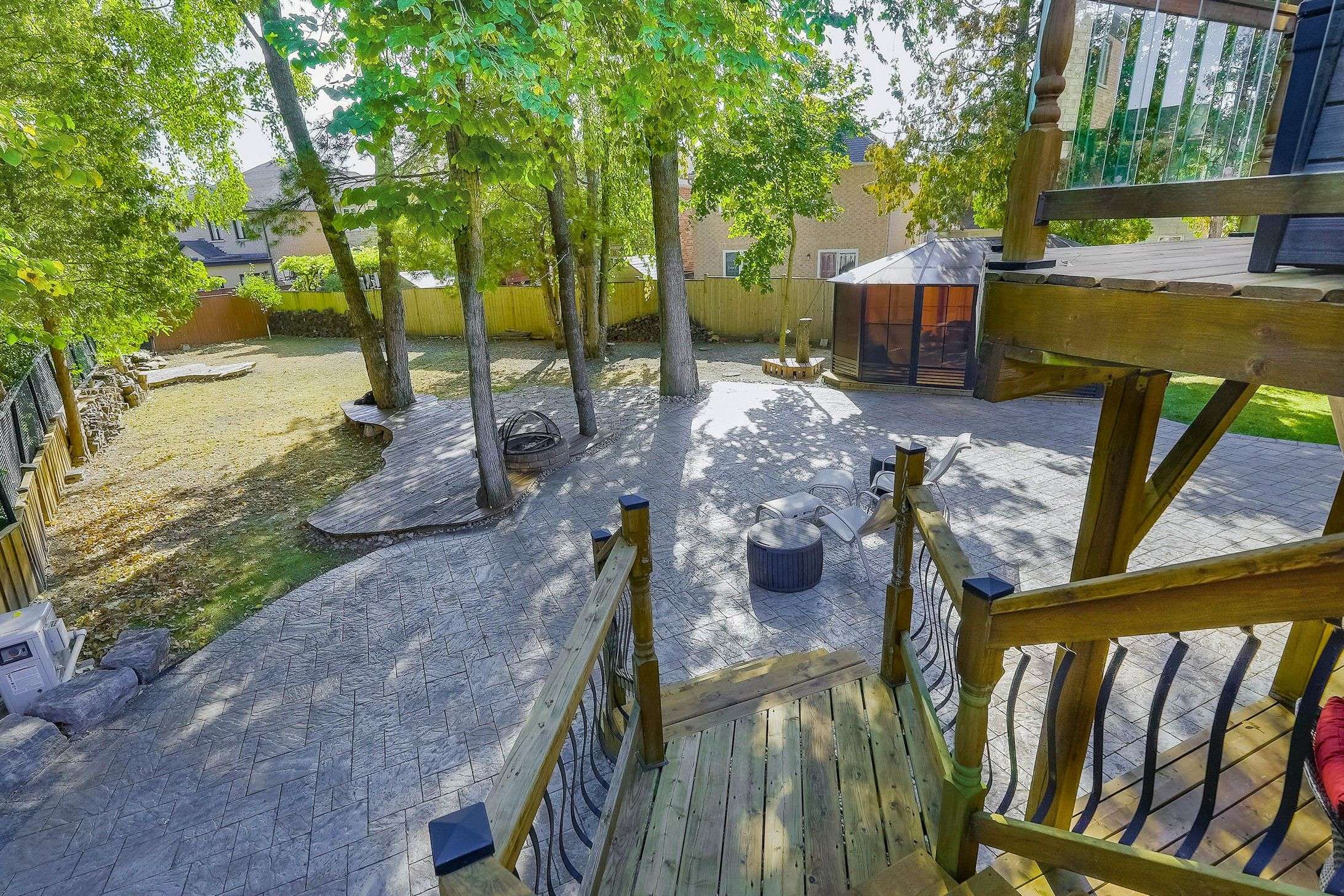 Toronto E11, ON M1X 1X1,31 Snowy Owl WAY