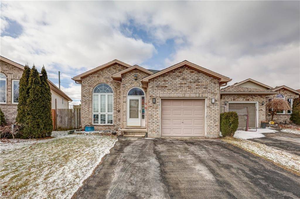 Southwold, ON N5P 4L7,10045 FLORENCE ST