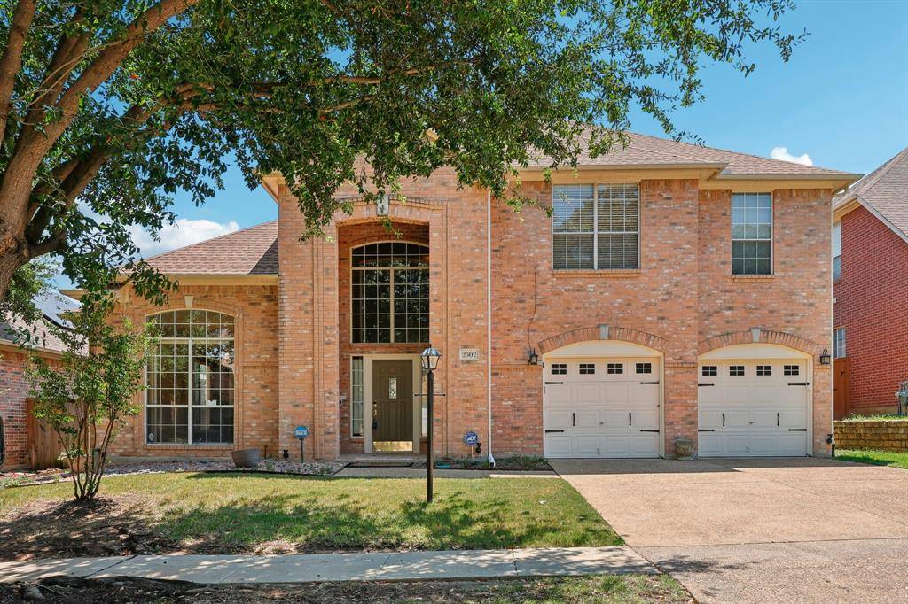 Arlington, TX 76006,2302 Crest Park Drive