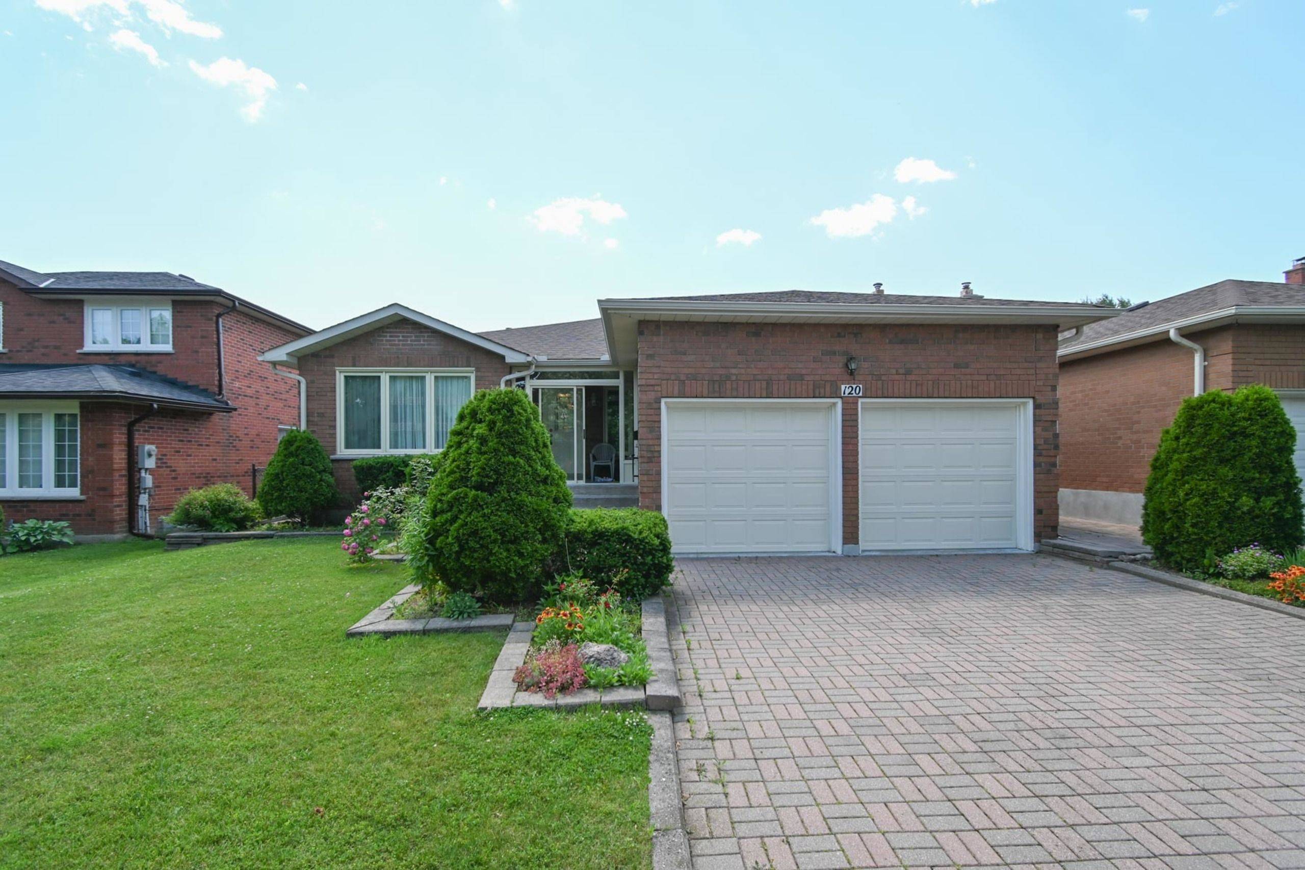 Whitchurch-stouffville, ON L4A 5C6,120 Aspen CRES