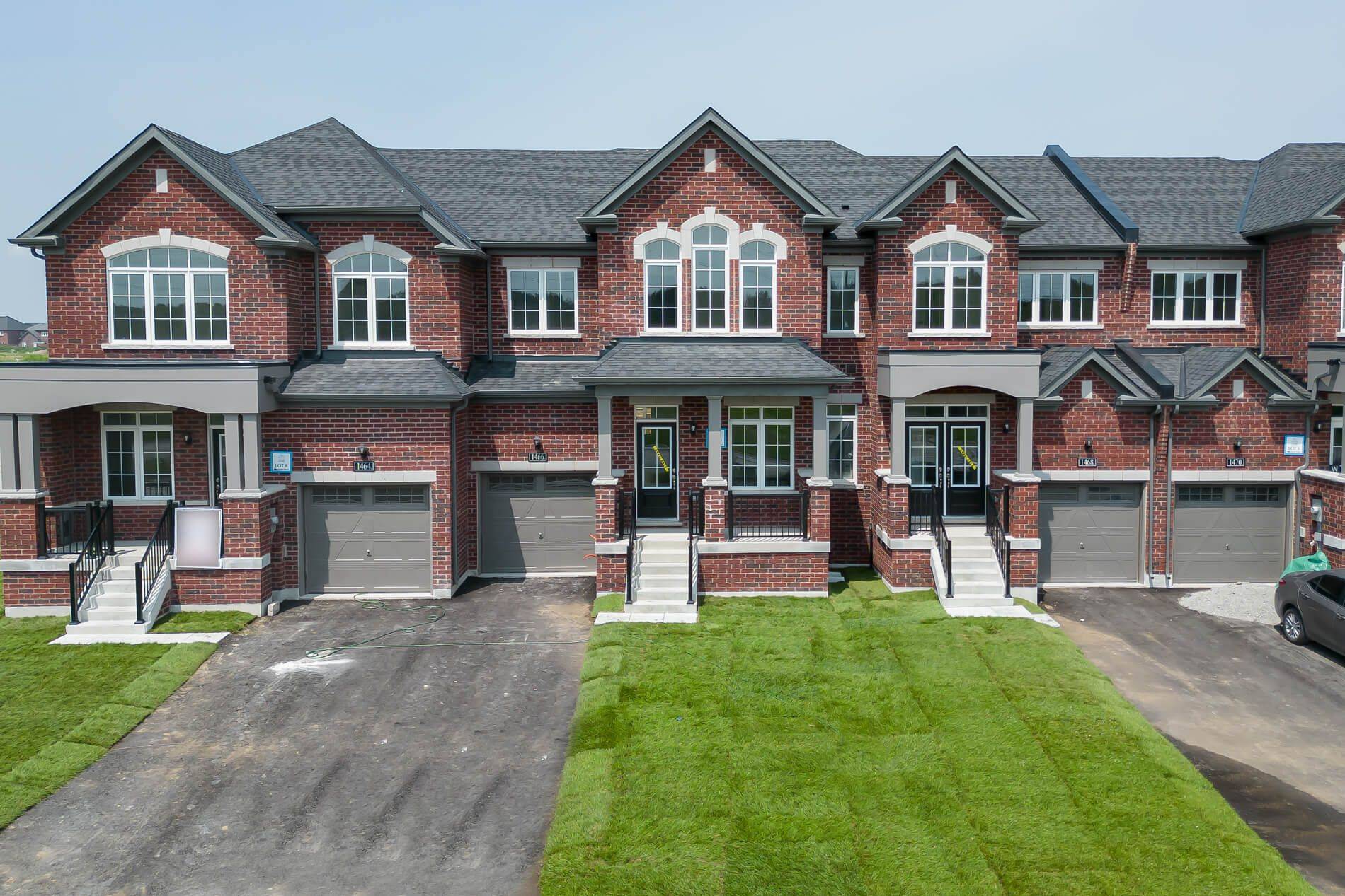 Innisfil, ON L9S 4R7,1466 Harker ST