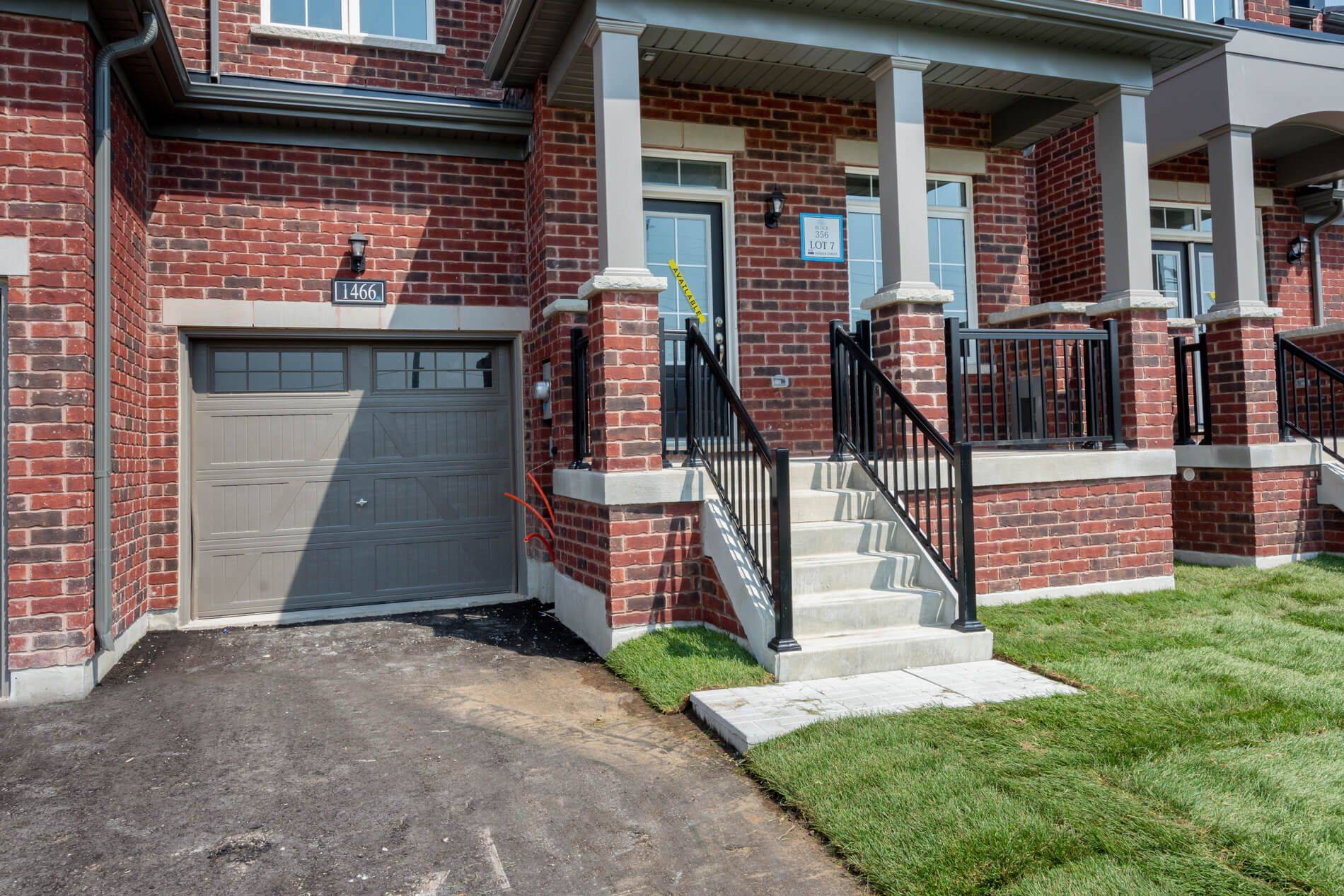 Innisfil, ON L9S 4R7,1466 Harker ST