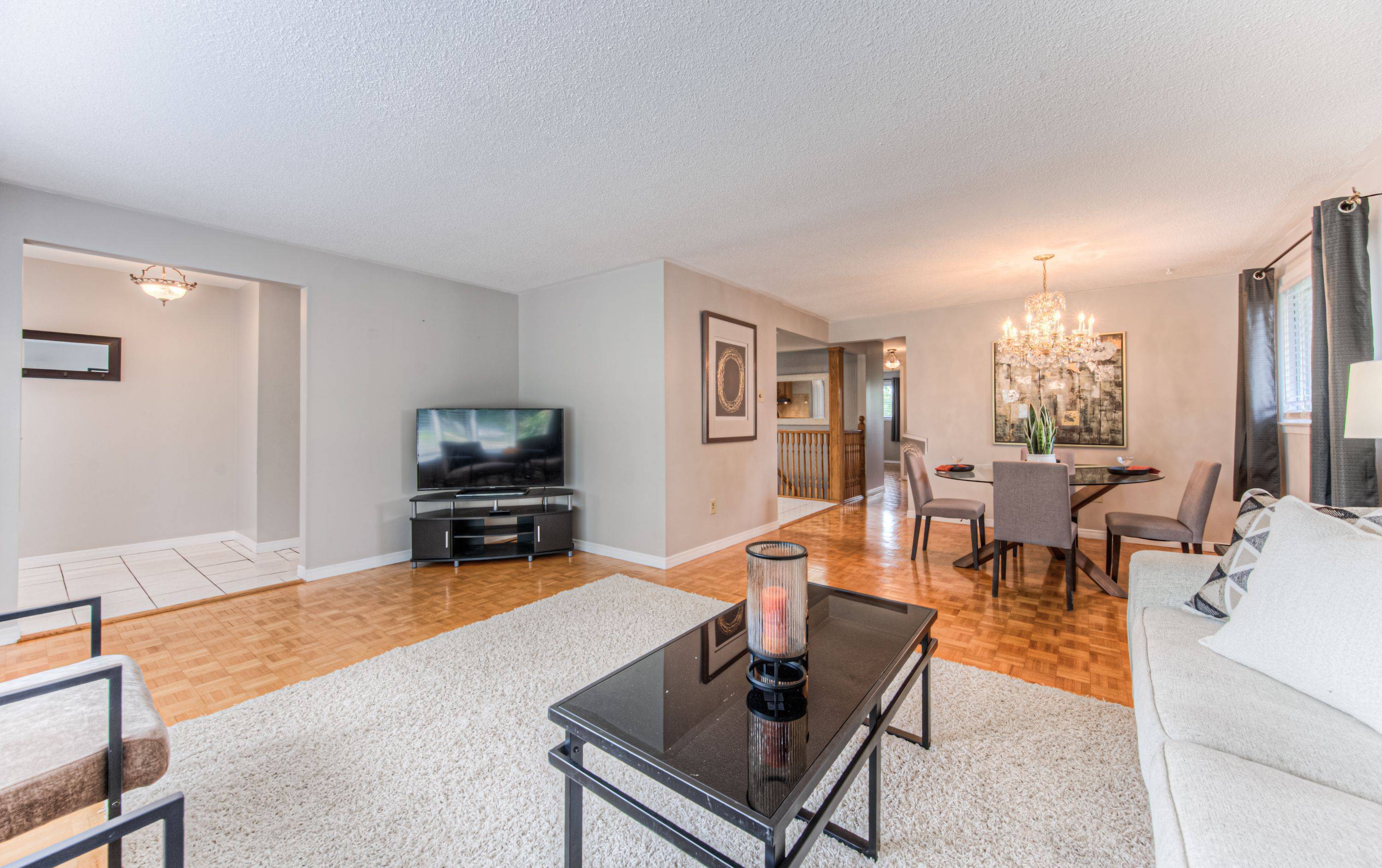 Kitchener, ON N2M 2E5,178 Hazelglen DR