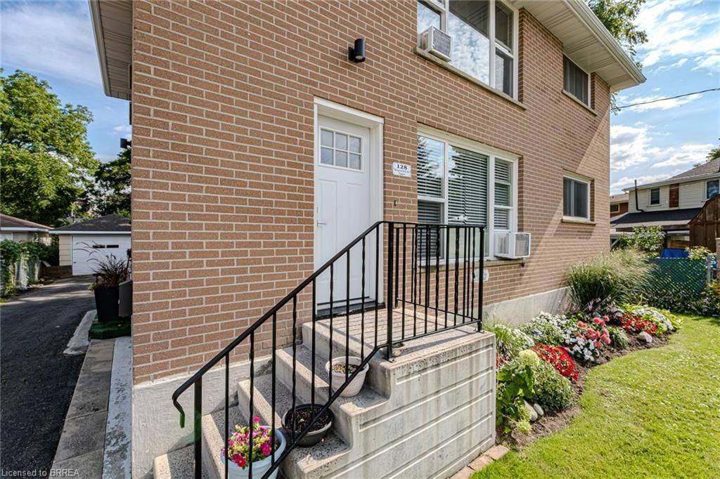 Brantford, ON N3T 1G5,128 Brunswick ST