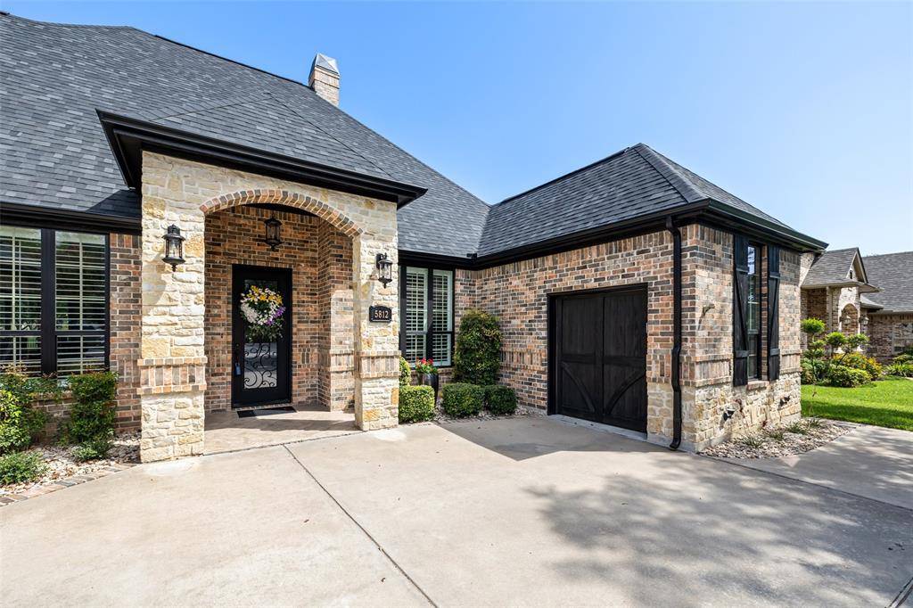 Granbury, TX 76049,5812 Pebble Beach Drive