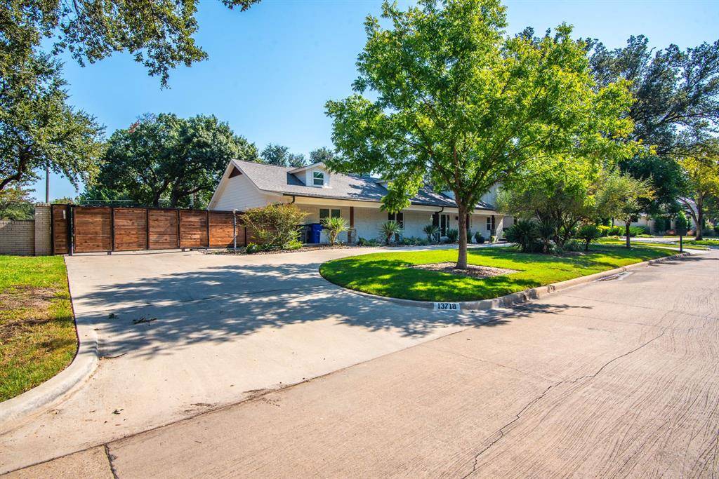 Farmers Branch, TX 75234,13718 Braemar Drive