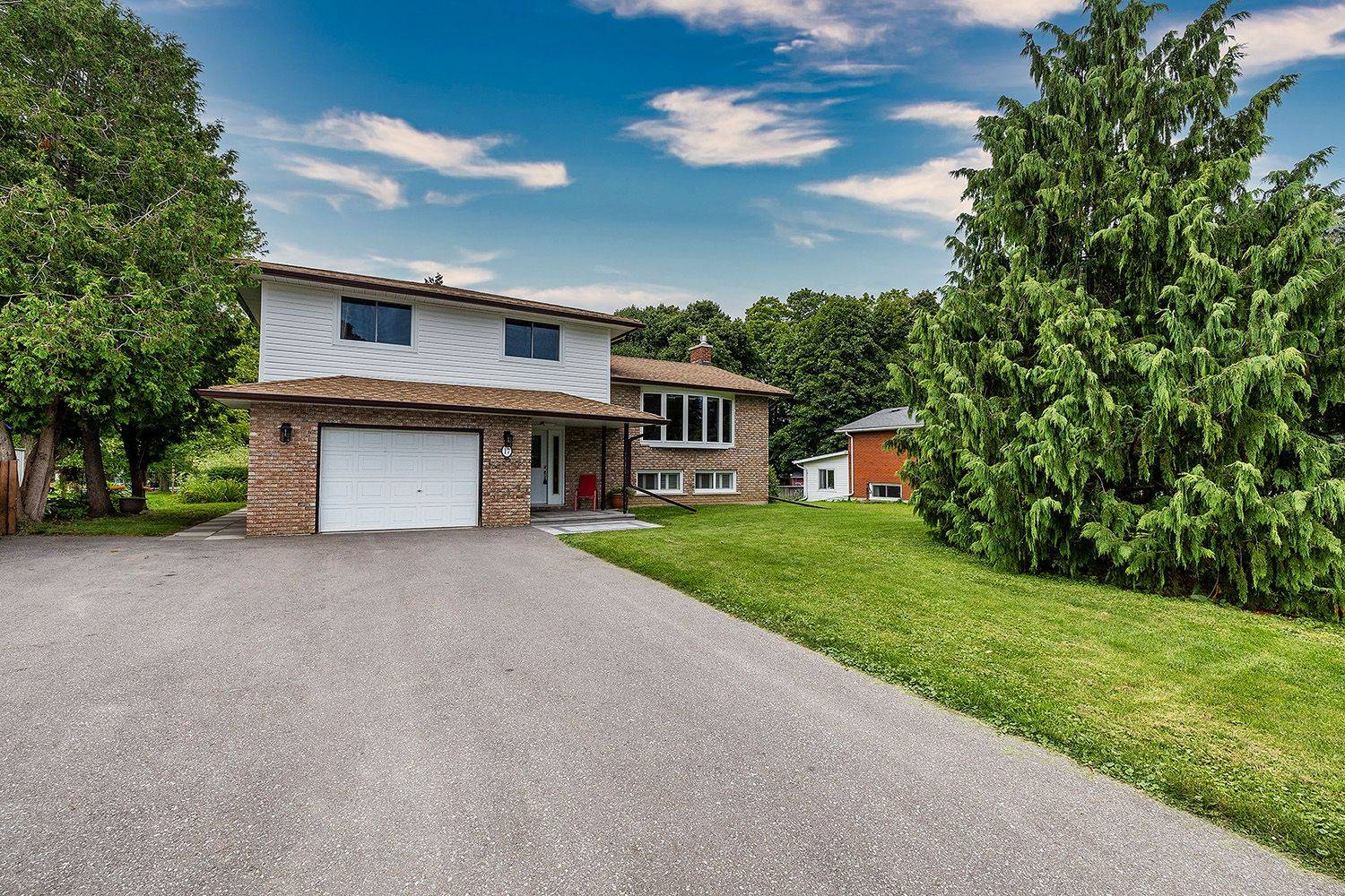 Scugog, ON L0C 1B0,17 Josephine ST