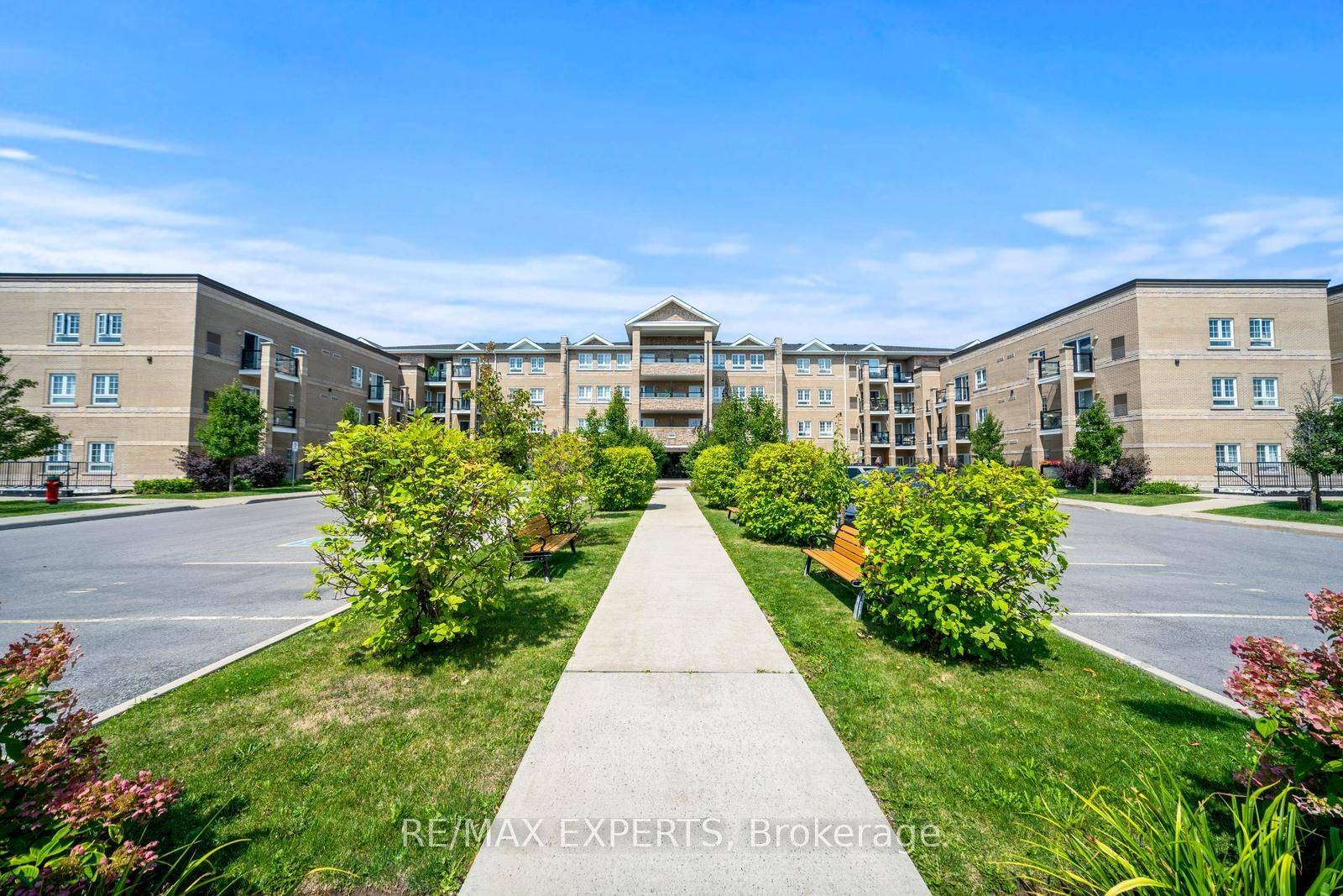 Whitchurch-stouffville, ON L4A 1Y7,481 Rupert AVE #2117