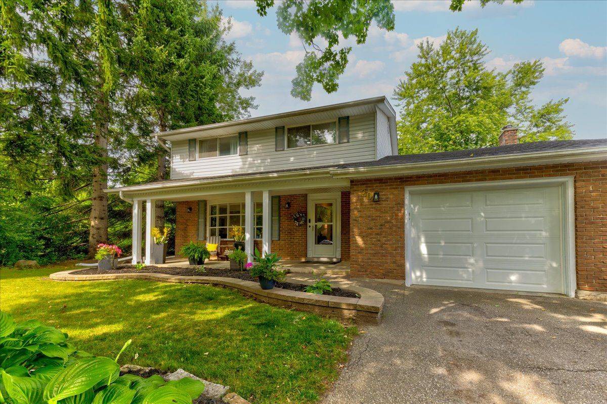 Kitchener, ON N2M 2Z3,20 Knell DR