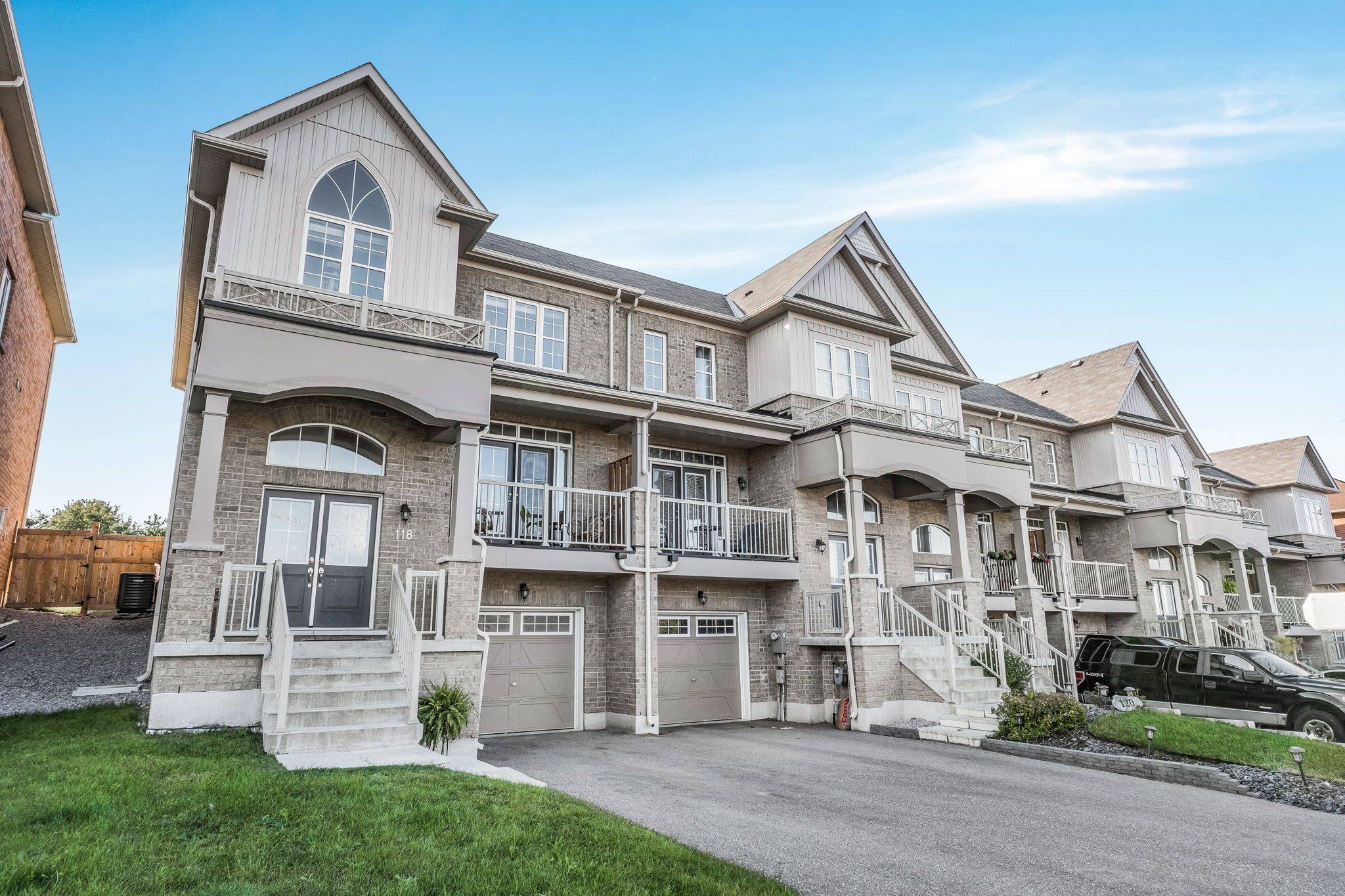 Clarington, ON L1C 0V9,118 Elephant Hill DR