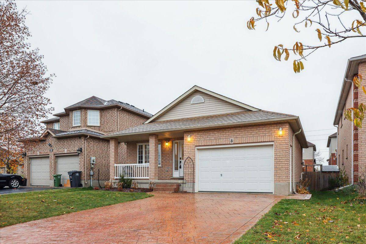 Guelph, ON N1G 5J2,8 Irving CRES