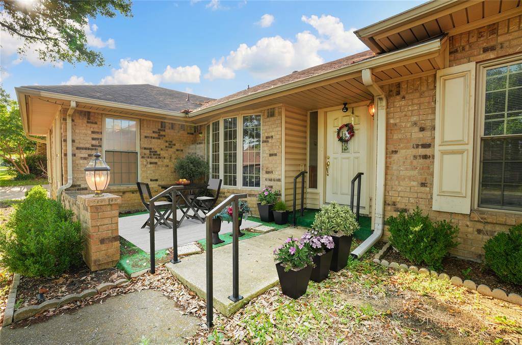 Irving, TX 75038,2413 Castle Street