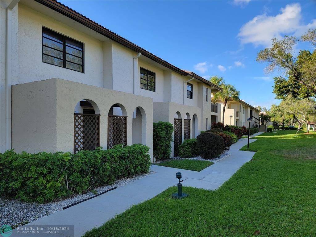 Boca Raton, FL 33433,21691 Cypress Rd  #16F