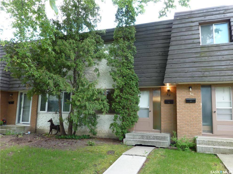 Saskatoon, SK S7H 3V2,120 Acadia DRIVE #45