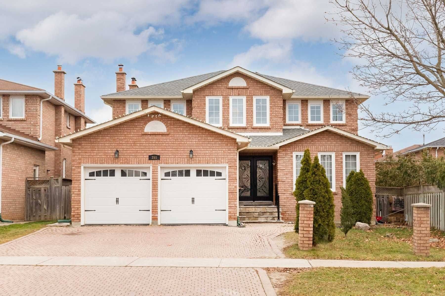 Richmond Hill, ON L4B 3E8,351 Valleymede DR