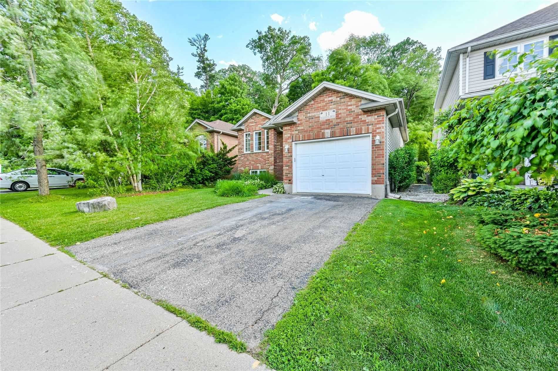 Brantford, ON N3T 6M5,11 Mcguiness DR