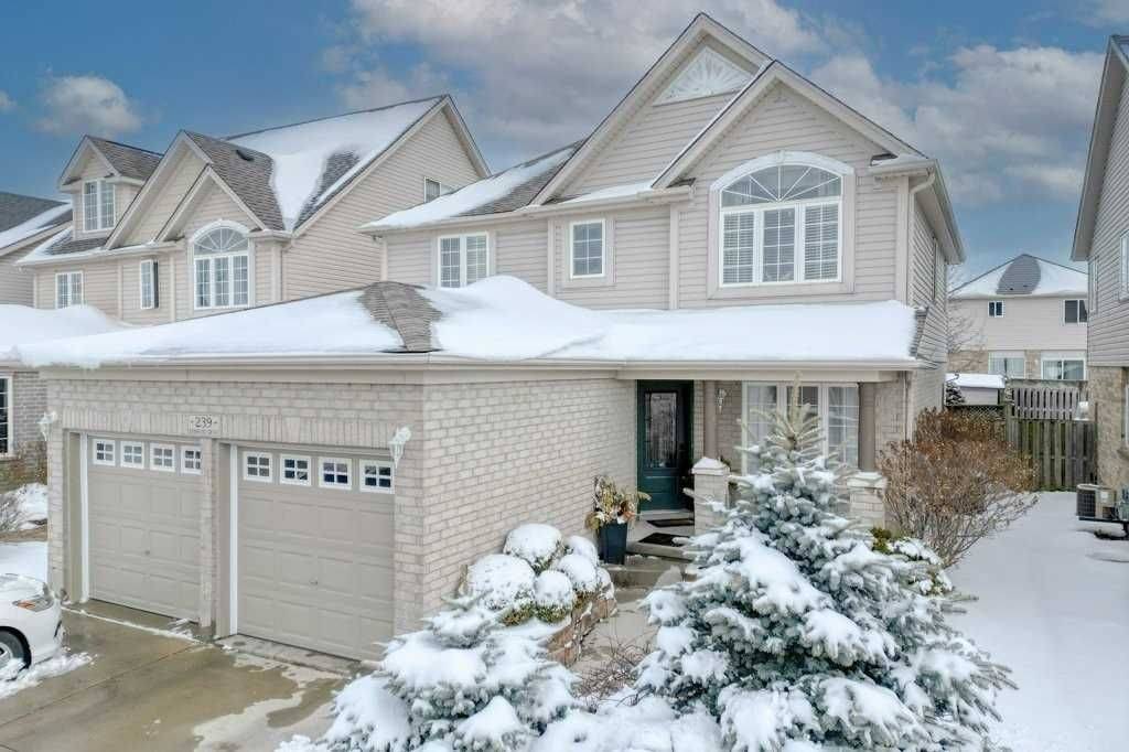 Waterloo, ON N3C 4M5,239 Kerwood DR