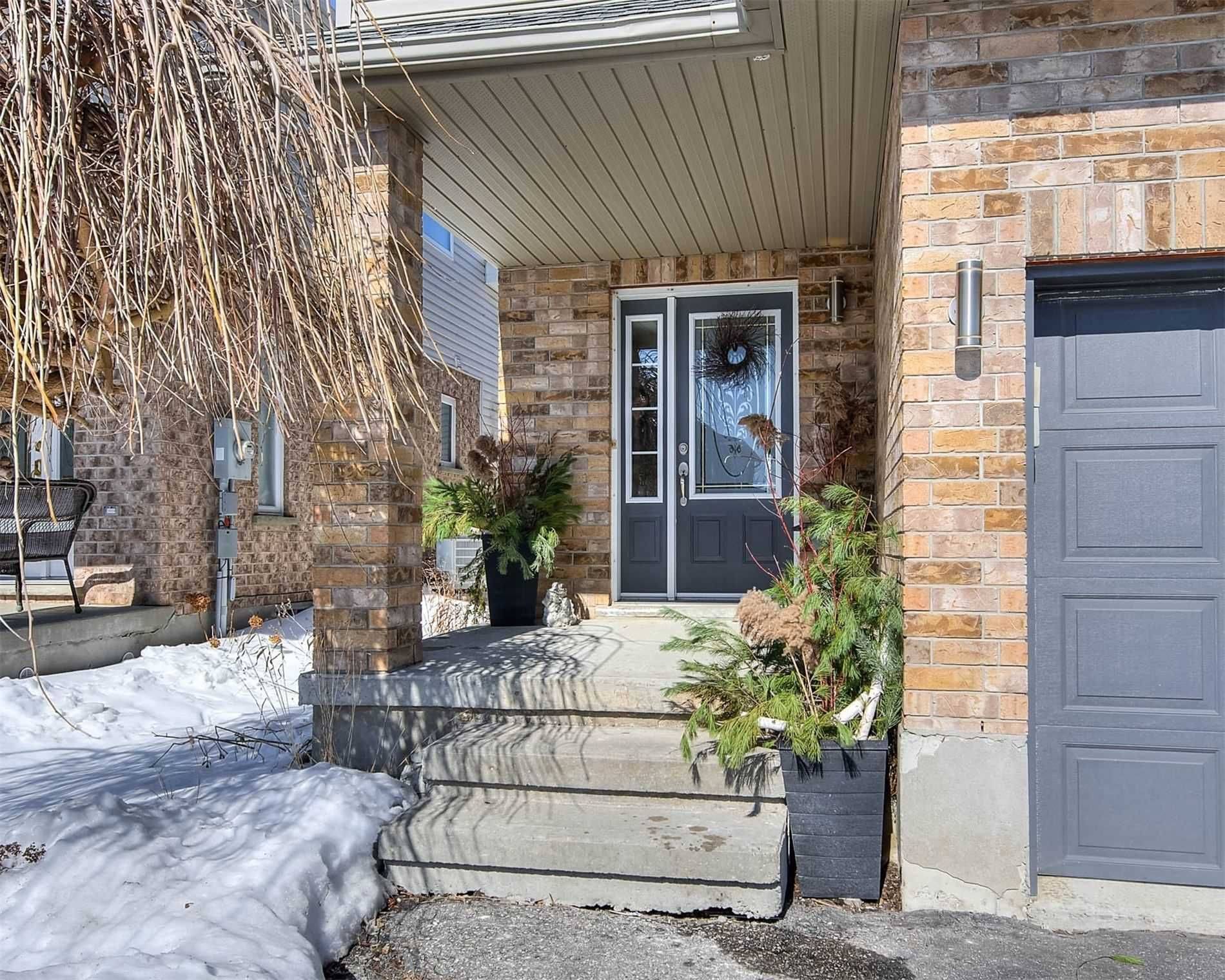 Waterloo, ON N2N 3P5,7 Udvari CRES