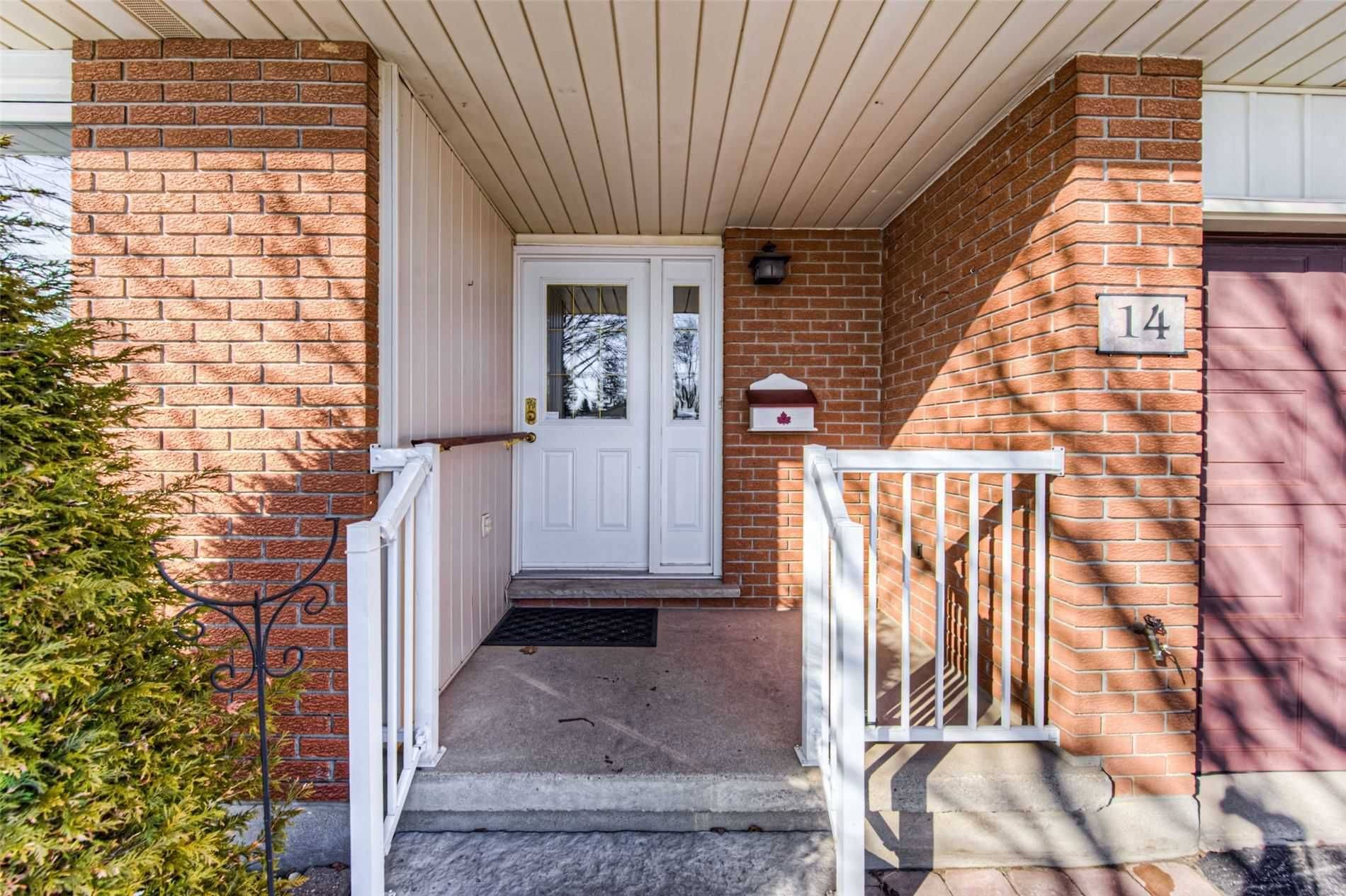 Woolwich, ON N3B 3B8,14 Kingfisher DR